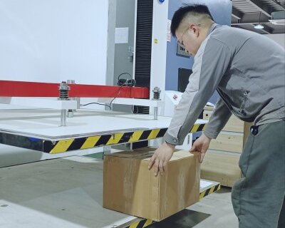 抗压（堆码）测试